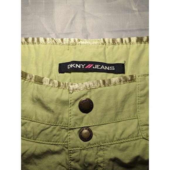 DKNY Women Size 7draw string cargo capris pants Lime Green Multi Pockets - Picture 4 of 16